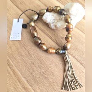 White House Black Market Stretch Bracelet Fresh Water Pearl